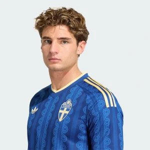 FIFA World Cup Sweden 2026 Away Jersey <p>Cheer on your team in style with the <strong>FIFA World Cup Sweden 2026 Away Jersey</strong>. Featuring a dynamic design inspired by Sweden’s iconic away look, this jersey offers a lightweight feel and athletic fit, ideal for match days, training, or everyday fan wear.</p>
