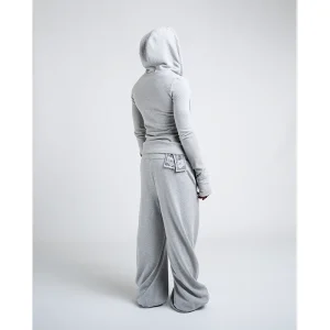 Areena Design <p>Women's grey zipper hoodie with a cozy everyday feel and easy layering appeal. A casual go-to for off-duty outfits, travel, and relaxed streetwear looks.</p> Big Zipper Hoodie Grey for Women <p>Women's grey zipper hoodie with a cozy everyday feel and easy layering appeal. A casual go-to for off-duty outfits, travel, and relaxed streetwear looks.</p>