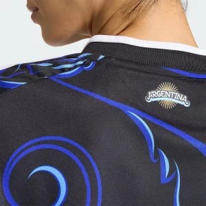 Adidas FIFA World Cup Argentina 2026 Away Cropped Jersey <p>Adidas FIFA World Cup Argentina 2026 Away Cropped Jersey brings football-inspired style with a bold away look, a cropped silhouette, and lightweight comfort for easy everyday wear.</p>