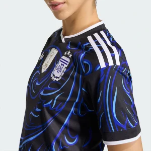 Adidas FIFA World Cup Argentina 2026 Away Cropped Jersey <p>Adidas FIFA World Cup Argentina 2026 Away Cropped Jersey brings football-inspired style with a bold away look, a cropped silhouette, and lightweight comfort for easy everyday wear.</p>