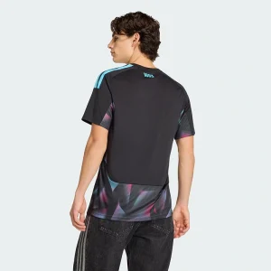 Areena Design <p>FIFA World Cup Argentina 2026 Home Goalkeeper Jersey delivers goalkeeper-inspired style in a bold home look, a lightweight feel, and sporty everyday comfort.</p> FIFA World Cup Argentina 2026 Home Goalkeeper Jersey <p>FIFA World Cup Argentina 2026 Home Goalkeeper Jersey delivers goalkeeper-inspired style in a bold home look, a lightweight feel, and sporty everyday comfort.</p>