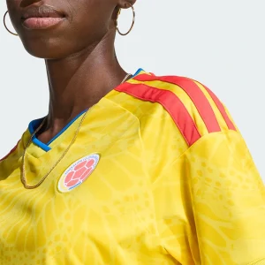 Adidas FIFA World Cup Colombia 2026 Home Cropped Jersey <p>Adidas FIFA World Cup Colombia 2026 Home Cropped Jersey brings football-inspired style with a bold home look, a cropped silhouette, and lightweight comfort for easy everyday wear.</p>