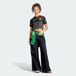Areena Design <p>Adidas FIFA World Cup Italy 2026 Away Cropped Jersey brings football-inspired style with a bold away look, a cropped silhouette, and lightweight comfort for easy everyday wear.</p> Adidas FIFA World Cup Italy 2026 Away Cropped Jersey <p>Adidas FIFA World Cup Italy 2026 Away Cropped Jersey brings football-inspired style with a bold away look, a cropped silhouette, and lightweight comfort for easy everyday wear.</p>