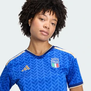 Adidas FIFA World Cup Italy 2026 Home Cropped Jersey <p>Adidas FIFA World Cup Italy 2026 Home Cropped Jersey brings football-inspired style with a bold home look, a cropped silhouette, and lightweight comfort for easy everyday wear.</p>