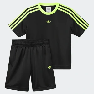 Adidas Logo T-Shirt & Shorts Set