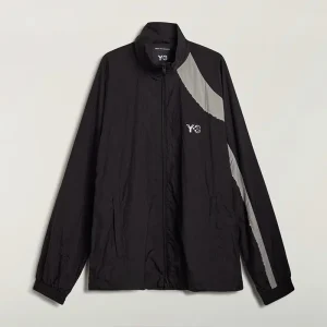 Areena Design <p>Adidas Y-3 RAW EDGE 3 STRIPES NYLON SHELL JACKET delivers standout outerwear style with a bold profile, comfortable layering feel, and statement details inspired by sport, streetwear, and collector fashion.</p> Adidas Y-3 RAW EDGE 3 STRIPES NYLON SHELL JACKET <p>Adidas Y-3 RAW EDGE 3 STRIPES NYLON SHELL JACKET delivers standout outerwear style with a bold profile, comfortable layering feel, and statement details inspired by sport, streetwear, and collector fashion.</p>