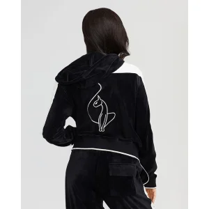 Areena Design <p>Baby Phat Tracksuit delivers coordinated sport styling, streamlined silhouette and comfortable movement, and a versatile look that works for game day, casual outfits, and daily wear.</p> Baby Phat Tracksuit <p>Baby Phat Tracksuit delivers coordinated sport styling, streamlined silhouette and comfortable movement, and a versatile look that works for game day, casual outfits, and daily wear.</p>