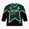 Areena Design <p>New York Rangers Mitchell & Ness Power Play Jersey Wayne Gretzky 1996 adds authentic fan style with a clean athletic look, standout team identity, and a comfortable fit for match days or casual outfits.</p> Dallas Stars Mitchell & Ness Alternate Jersey <p>New York Rangers Mitchell & Ness Power Play Jersey Wayne Gretzky 1996 adds authentic fan style with a clean athletic look, standout team identity, and a comfortable fit for match days or casual outfits.</p>