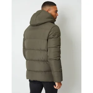 Areena Design <p>Double A Jacket is designed to keep you comfortable and stylish, featuring durable materials and a unique design perfect for any occasion.</p> Double A Jacket <p>Double A Jacket is designed to keep you comfortable and stylish, featuring durable materials and a unique design perfect for any occasion.</p>