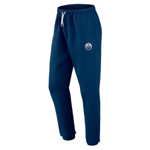Areena Design <p>Edmonton Oilers COMBO PACK - Tracksuit delivers standout outerwear style with a bold profile, comfortable layering feel, and statement details inspired by sport, streetwear, and collector fashion.</p> Edmonton Oilers COMBO PACK - Tracksuit <p>Edmonton Oilers COMBO PACK - Tracksuit delivers standout outerwear style with a bold profile, comfortable layering feel, and statement details inspired by sport, streetwear, and collector fashion.</p>