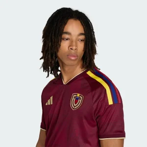 Areena Design <p>A FIFA World Cup Venezuela 2026 home jersey with official team accents and lightweight breathable fabric for fans.</p> FIFA World Cup Venezuela 2026 Home Jersey <p>A FIFA World Cup Venezuela 2026 home jersey with official team accents and lightweight breathable fabric for fans.</p>