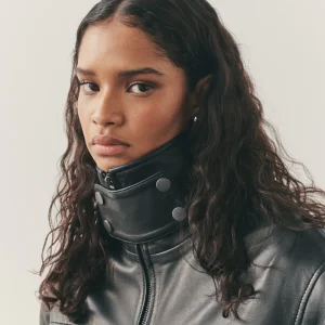 Areena Design <p>Funnel Neck Jacket delivers lightweight layering and versatile outerwear appeal, clean structure and everyday comfort, and a versatile look that works for game day, casual outfits, and daily wear.</p> Funnel Neck Jacket <p>Funnel Neck Jacket delivers lightweight layering and versatile outerwear appeal, clean structure and everyday comfort, and a versatile look that works for game day, casual outfits, and daily wear.</p>