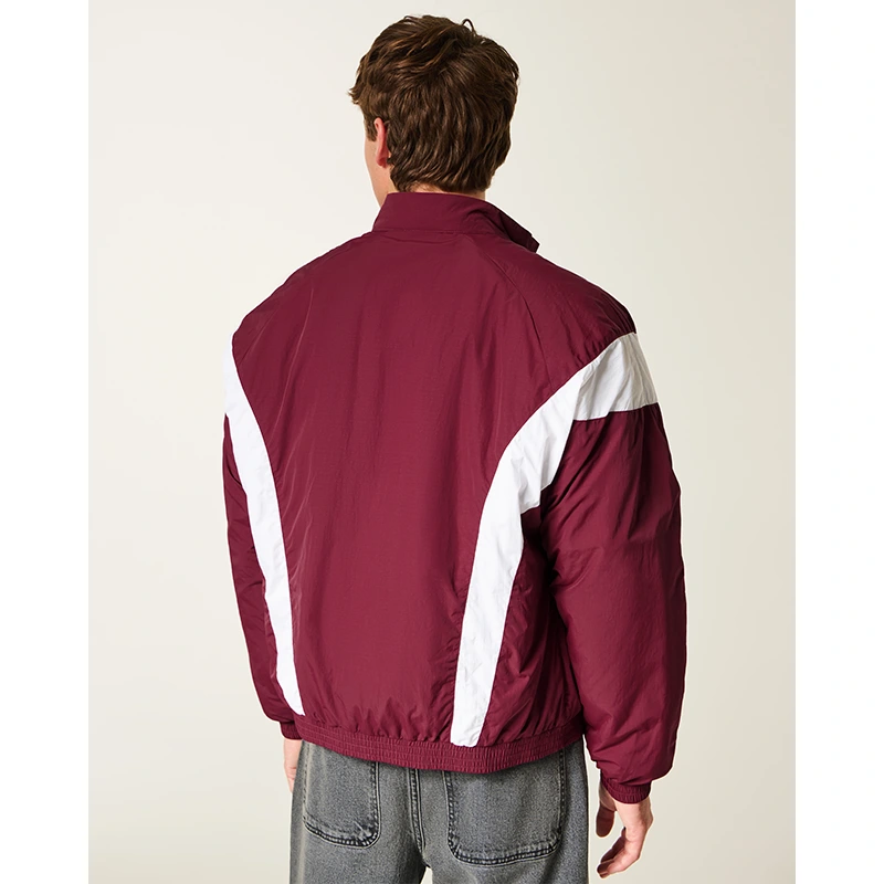 Hollister Dr Pepper Jacket 1 Hollister Dr Pepper Jacket <p>Hollister Dr Pepper Jacket delivers graphic collaboration styling, comfortable layered wear, and easy everyday versatility.</p>