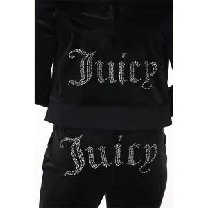 Areena Design <p>Juicy Couture Tracksuit Set delivers coordinated athletic style, comfortable movement, and an easy streetwear-ready look.</p> Juicy Couture Tracksuit Set <p>Juicy Couture Tracksuit Set delivers coordinated athletic style, comfortable movement, and an easy streetwear-ready look.</p>