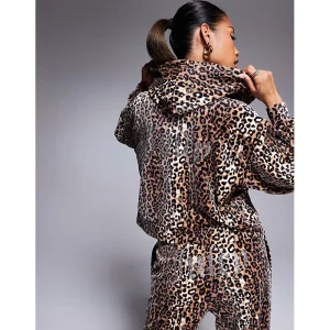 Areena Design <p>Juicy Couture velour Leopard Tracksuit delivers coordinated sport styling, streamlined silhouette and comfortable movement, and a versatile look that works for game day, casual outfits, and daily wear.</p> Juicy Couture velour Leopard Tracksuit <p>Juicy Couture velour Leopard Tracksuit delivers coordinated sport styling, streamlined silhouette and comfortable movement, and a versatile look that works for game day, casual outfits, and daily wear.</p>