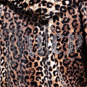 Areena Design <p>Juicy Couture velour Leopard Tracksuit delivers coordinated sport styling, streamlined silhouette and comfortable movement, and a versatile look that works for game day, casual outfits, and daily wear.</p> Juicy Couture velour Leopard Tracksuit <p>Juicy Couture velour Leopard Tracksuit delivers coordinated sport styling, streamlined silhouette and comfortable movement, and a versatile look that works for game day, casual outfits, and daily wear.</p>