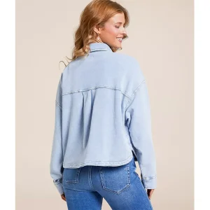 Areena Design <p>Knit Denim Jacket delivers classic denim layering, comfortable layered wear, and easy everyday versatility.</p> Knit Denim Jacket <p>Knit Denim Jacket delivers classic denim layering, comfortable layered wear, and easy everyday versatility.</p>