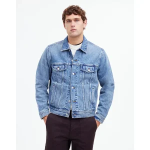 Areena Design <p>Madewell Denim Jacket delivers classic denim layering, comfortable layered wear, and easy everyday versatility.</p> Madewell Denim Jacket <p>Madewell Denim Jacket delivers classic denim layering, comfortable layered wear, and easy everyday versatility.</p>