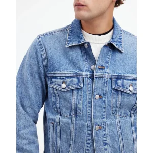 Areena Design <p>Madewell Denim Jacket delivers classic denim layering, comfortable layered wear, and easy everyday versatility.</p> Madewell Denim Jacket <p>Madewell Denim Jacket delivers classic denim layering, comfortable layered wear, and easy everyday versatility.</p>