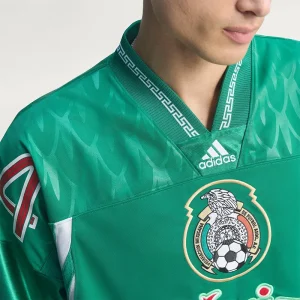 Mens Bringback Remixed Mexico Jersey <p>A remixed Mexico jersey blending modern design and iconic elements, ideal for fashion‑forward football supporters.</p>