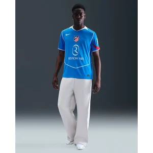 Areena Design <p>Mens Nike Atlético Madrid 2025/26 Dri-FIT Total 90 Shirt delivers clean casual style, soft everyday comfort, and versatile wear for casual outfits.</p> Mens Nike Atlético Madrid 2025/26 Dri-FIT Total 90 Shirt <p>Mens Nike Atlético Madrid 2025/26 Dri-FIT Total 90 Shirt delivers clean casual style, soft everyday comfort, and versatile wear for casual outfits.</p>