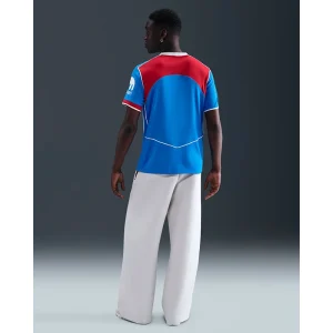 Areena Design <p>Mens Nike Atlético Madrid 2025/26 Dri-FIT Total 90 Shirt delivers clean casual style, soft everyday comfort, and versatile wear for casual outfits.</p> Mens Nike Atlético Madrid 2025/26 Dri-FIT Total 90 Shirt <p>Mens Nike Atlético Madrid 2025/26 Dri-FIT Total 90 Shirt delivers clean casual style, soft everyday comfort, and versatile wear for casual outfits.</p>