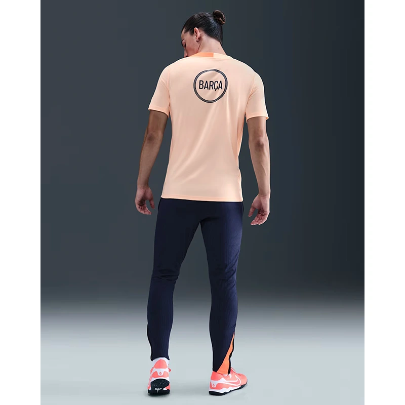 Mens Nike FC Barcelona Strike Third Total 90 Soccer Knit Top Mens Nike FC Barcelona Strike Third Total 90 Soccer Knit Top <p>Mens Nike FC Barcelona Strike Third Total 90 Soccer Knit Top delivers retro sport styling, a lightweight feel, and sport-inspired everyday comfort.</p>