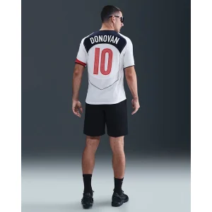 Areena Design <p>Mens Nike Landon Donovan USMNT 2004 Total 90 Reissue Jersey delivers retro sport styling, a lightweight feel, and sport-inspired everyday comfort.</p> Mens Nike Landon Donovan USMNT 2004 Total 90 Reissue Jersey <p>Mens Nike Landon Donovan USMNT 2004 Total 90 Reissue Jersey delivers retro sport styling, a lightweight feel, and sport-inspired everyday comfort.</p>