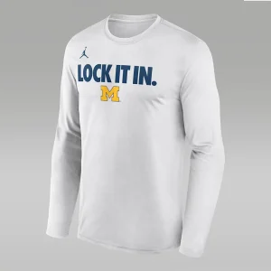 Mens Nike Michigan Wolverines 2026 On-Court Bench T-Shirt