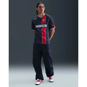 Areena Design <p>Mens Nike Paris Saint-Germain 2004 Total 90 Reissue Jersey delivers retro sport styling, a lightweight feel, and sport-inspired everyday comfort.</p> Mens Nike Paris Saint-Germain 2004 Total 90 Reissue Jersey <p>Mens Nike Paris Saint-Germain 2004 Total 90 Reissue Jersey delivers retro sport styling, a lightweight feel, and sport-inspired everyday comfort.</p>