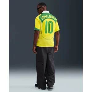 Areena Design <p>Mens Nike Ronaldinho Brazil 2004 Total 90 Reissue Shirt delivers clean casual style, soft everyday comfort, and versatile wear for casual outfits.</p> Mens Nike Ronaldinho Brazil 2004 Total 90 Reissue Shirt <p>Mens Nike Ronaldinho Brazil 2004 Total 90 Reissue Shirt delivers clean casual style, soft everyday comfort, and versatile wear for casual outfits.</p>