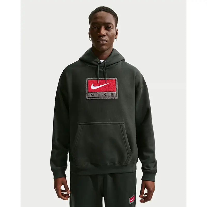 Mens Nike Solo Swoosh Fleece Pullover Hoodie 2 Mens Nike Solo Swoosh Fleece Pullover Hoodie <p>Mens Nike Solo Swoosh Fleece Pullover Hoodie delivers minimal logo styling, soft everyday comfort, and easy everyday versatility.</p>