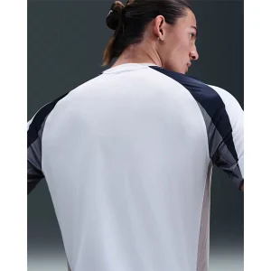 Areena Design <p>Spurs Shirt delivers sport-inspired styling, lightweight comfort, and easy everyday versatility.</p> Spurs Shirt <p>Spurs Shirt delivers sport-inspired styling, lightweight comfort, and easy everyday versatility.</p>