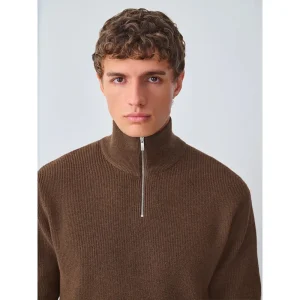 Areena Design <p>Mens Quince Ribbed Quarter-Zip Sweater delivers soft texture, refined everyday comfort, and versatile layer-ready style.</p> Mens Quince Ribbed Quarter-Zip Sweater <p>Mens Quince Ribbed Quarter-Zip Sweater delivers soft texture, refined everyday comfort, and versatile layer-ready style.</p>