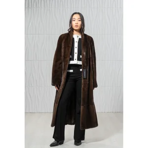 Areena Design <p><strong>Mink Coat</strong>: A luxurious coat made from mink fur, known for its softness and elegant appearance.</p> Mink Coat <p><strong>Mink Coat</strong>: A luxurious coat made from mink fur, known for its softness and elegant appearance.</p>