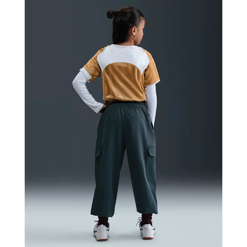 Nike Club Gold Total 90 Older Kids Dri-FIT Soccer Jersey Nike Club Gold Total 90 Older Kids Dri-FIT Soccer Jersey <p>Nike Club Gold Total 90 Older Kids Dri-FIT Soccer Jersey delivers retro Total 90 football style, a lightweight feel, and breathable everyday comfort.</p>