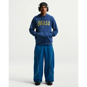 Areena Design <p>Nike FIFA World Cup 2026 Brazil Club Football French Terry Pullover Hoodie delivers sport-inspired style, comfortable all-day wear, and easy everyday versatility.</p> Nike FIFA World Cup 2026 Brazil Club Football French Terry Pullover Hoodie <p>Nike FIFA World Cup 2026 Brazil Club Football French Terry Pullover Hoodie delivers sport-inspired style, comfortable all-day wear, and easy everyday versatility.</p>