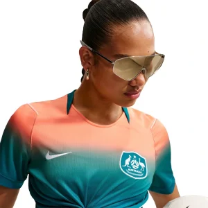 Areena Design <p>Nike FIFA World Cup 2026 Womens Australia Away Jersey delivers bold away styling, lightweight comfort, and easy everyday versatility.</p> Nike FIFA World Cup 2026 Womens Australia Away Jersey <p>Nike FIFA World Cup 2026 Womens Australia Away Jersey delivers bold away styling, lightweight comfort, and easy everyday versatility.</p>