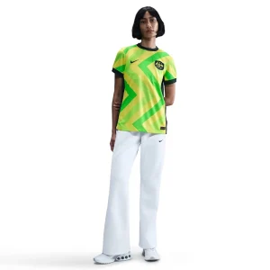 Nike FIFA World Cup Australia Womens Matildas 25/26 Home Jersey <p>Nike FIFA World Cup Australia Womens Matildas 25/26 Home Jersey delivers home-inspired styling, lightweight comfort, and easy everyday versatility.</p>