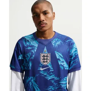 Areena Design <p>Mens Nike England 2026 Stadium Goalkeeper Short-Sleeve Jersey 2026 delivers goalkeeper-inspired style, a comfortable feel, and easy everyday versatility.</p> Mens Nike England 2026 Stadium Goalkeeper Dri-FIT Short-Sleeve Jersey <p>Mens Nike England 2026 Stadium Goalkeeper Short-Sleeve Jersey 2026 delivers goalkeeper-inspired style, a comfortable feel, and easy everyday versatility.</p>