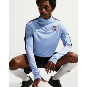 Areena Design <p>Nike FIFA World Cup England Strike Dri-FIT Football Drill Top delivers training-ready comfort, a comfortable feel, and easy everyday versatility.</p> Nike FIFA World Cup England Strike Dri-FIT Football Drill Top <p>Nike FIFA World Cup England Strike Dri-FIT Football Drill Top delivers training-ready comfort, a comfortable feel, and easy everyday versatility.</p>