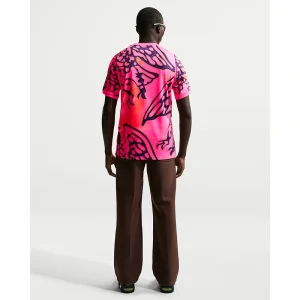 Areena Design <p>Nike FIFA World Cup Nigeria 2026 Stadium Goalkeeper Short-Sleeve Jersey delivers goalkeeper-inspired style with standout match-ready energy, comfortable all-day wear, and easy everyday versatility.</p> Nike FIFA World Cup Nigeria 2026 Stadium Goalkeeper Short-Sleeve Jersey <p>Nike FIFA World Cup Nigeria 2026 Stadium Goalkeeper Short-Sleeve Jersey delivers goalkeeper-inspired style with standout match-ready energy, comfortable all-day wear, and easy everyday versatility.</p>