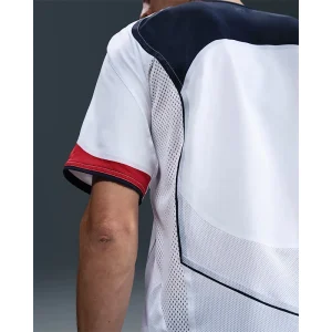 Nike FIFA World Cup USMNT 2004 Total 90 Reissue Football Shirt <p>Nike FIFA World Cup USMNT 2004 Total 90 Reissue Football Shirt delivers retro reissue style, comfortable all-day wear, and easy everyday versatility.</p>