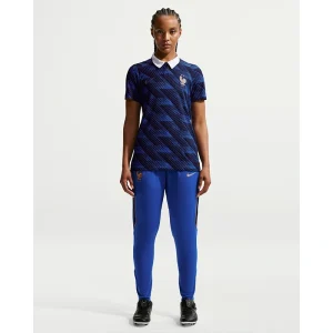 Areena Design <p>Nike FIFA World Cup Women France 2026/27 Match Home Jersey delivers home-inspired team style, a comfortable feel, and easy everyday versatility.</p> Nike FIFA World Cup Women France 2026/27 Match Home Jersey <p>Nike FIFA World Cup Women France 2026/27 Match Home Jersey delivers home-inspired team style, a comfortable feel, and easy everyday versatility.</p>