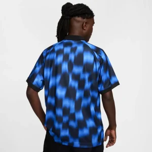 Areena Design <p>Nike Mens Culture of Football Shirt delivers clean casual style, soft everyday comfort, and versatile wear for casual outfits.</p> Nike Mens Culture of Football Shirt <p>Nike Mens Culture of Football Shirt delivers clean casual style, soft everyday comfort, and versatile wear for casual outfits.</p>