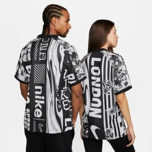 Areena Design <p>Nike Mens Culture of Football Short-Sleeve Football Shirt delivers clean casual style, soft everyday comfort, and versatile wear for casual outfits.</p> Nike Mens Culture of Football Short-Sleeve Football Shirt <p>Nike Mens Culture of Football Short-Sleeve Football Shirt delivers clean casual style, soft everyday comfort, and versatile wear for casual outfits.</p>