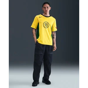 Areena Design <p>Nike Yellow Total 90 Mens Dri-FIT Soccer Jersey delivers retro Total 90 football style, a lightweight feel, and breathable everyday comfort.</p> Nike Yellow Total 90 Mens Dri-FIT Soccer Jersey <p>Nike Yellow Total 90 Mens Dri-FIT Soccer Jersey delivers retro Total 90 football style, a lightweight feel, and breathable everyday comfort.</p>