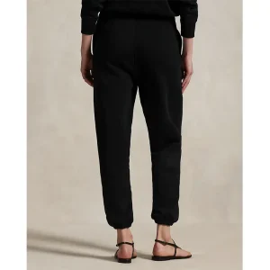 Areena Design <p>Ralph Lauren Tracksuit delivers coordinated athletic style, comfortable movement, and an easy streetwear-ready look.</p> Ralph Lauren Tracksuit <p>Ralph Lauren Tracksuit delivers coordinated athletic style, comfortable movement, and an easy streetwear-ready look.</p>