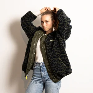 Reversible Bomber Jacket <p>Reversible bomber jacket offering two looks in one for easy styling options. A practical and versatile layer for casual outfits across seasons.</p>