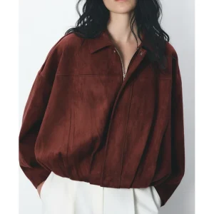 Suede Bomber Jacket Women <p>Women's suede bomber jacket with a soft touch and refined casual style. A polished outer layer that brings texture and warmth to everyday looks.</p>